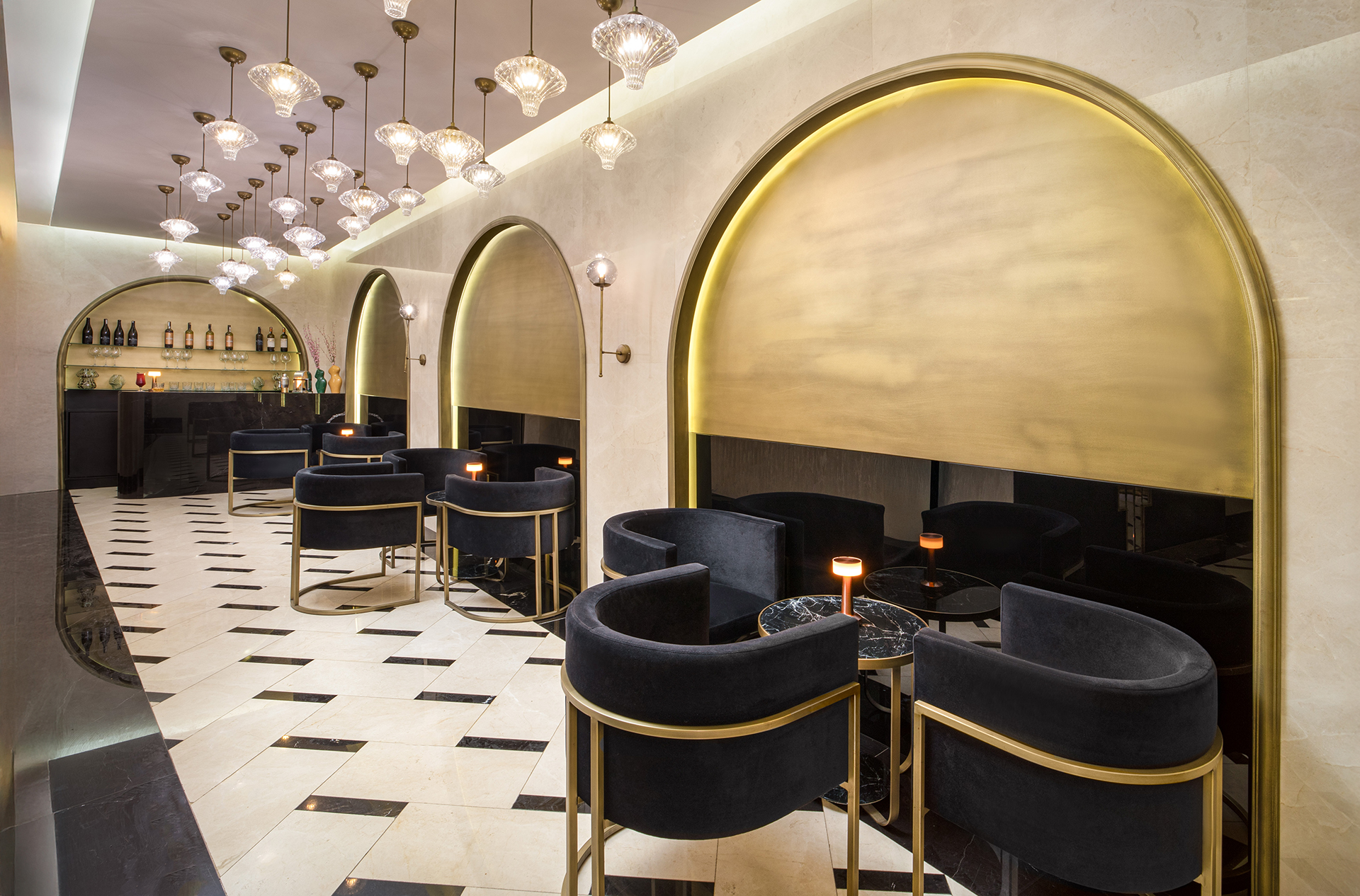 Concept & Bar